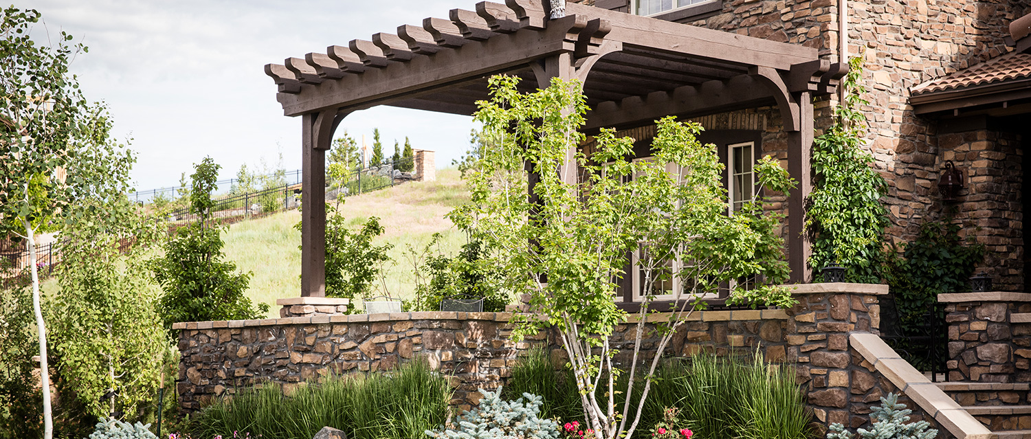 courtyard landscapers near me